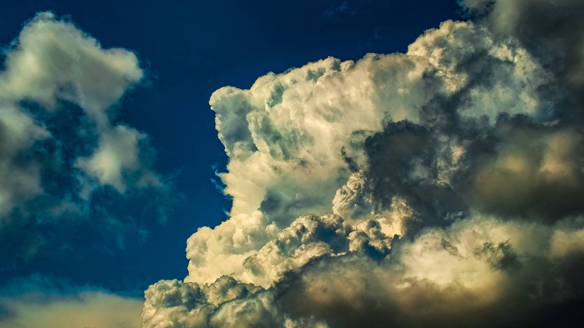 clouds dramatic cumulus sky  