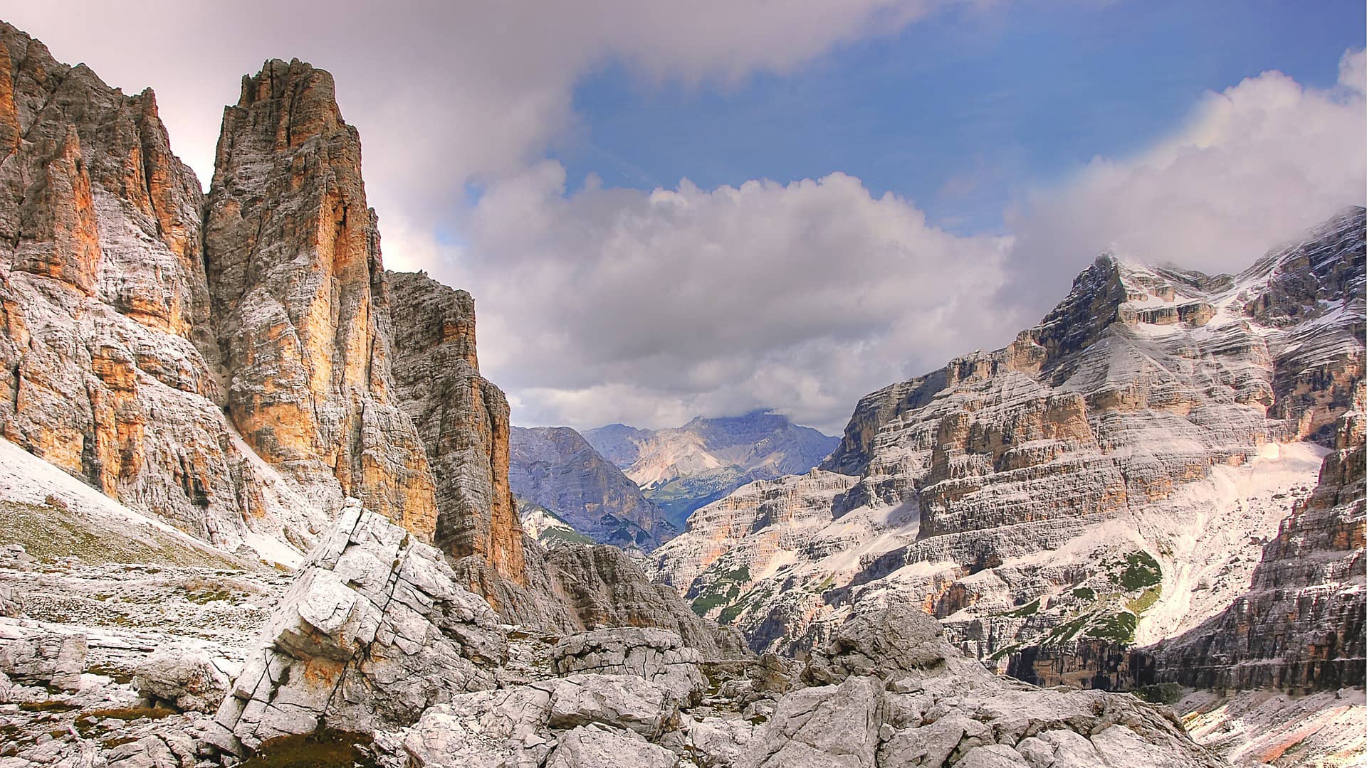 travenanzes dolomites tofane alm  