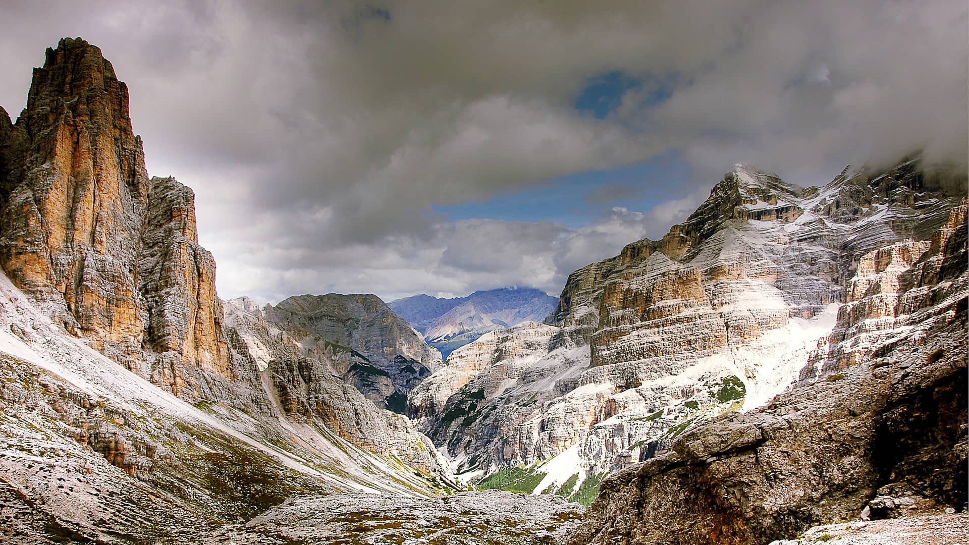 travenanzes valley dolomites  